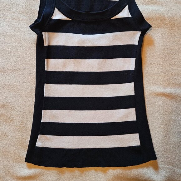 Cache Top - Picture 5 of 9